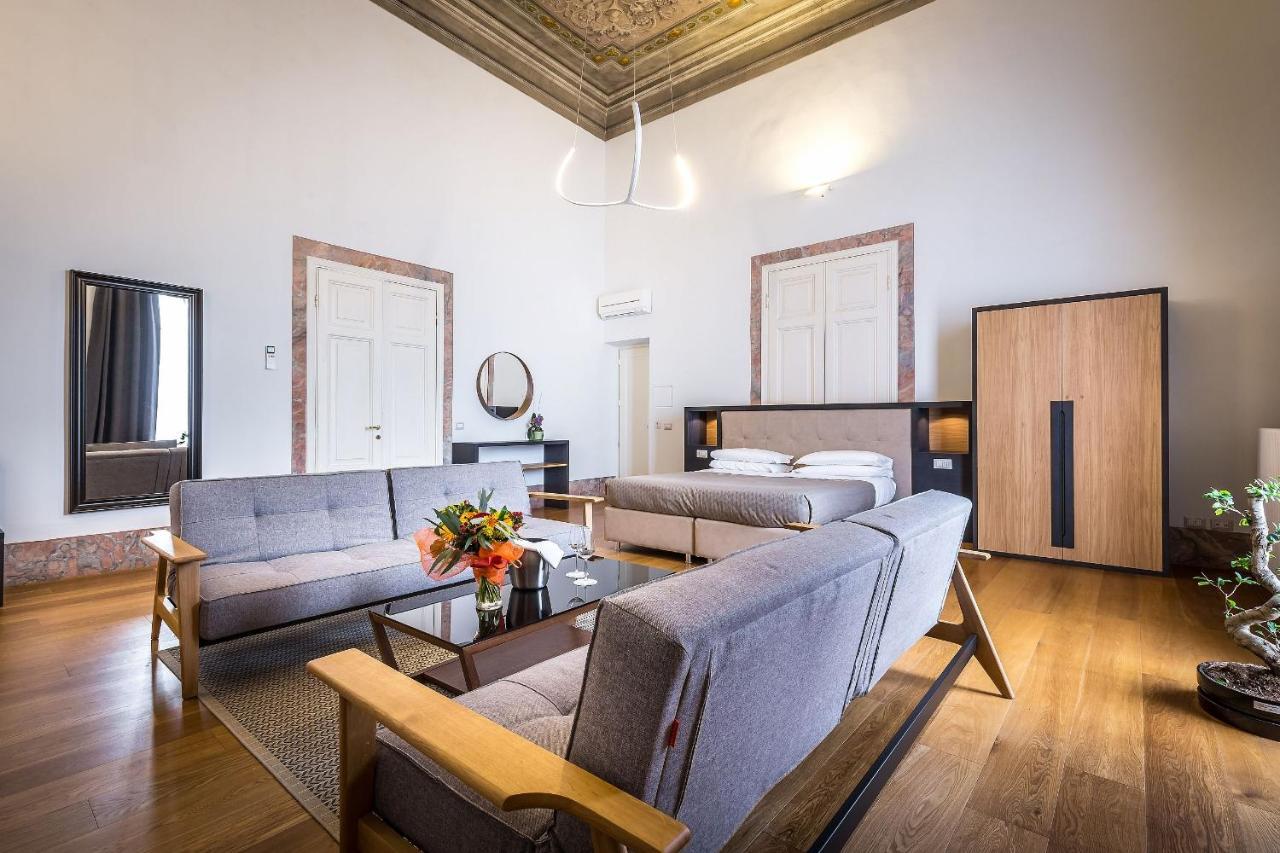 Residenza D'Epoca Al Numero 8 ฟลอเรนซ์ ภายนอก รูปภาพ